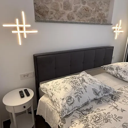 Batinica Apartment *