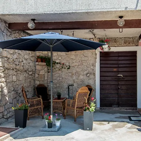 Batinica Apartment *