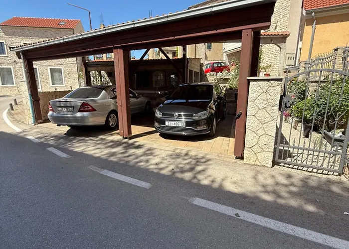 Batinica * Σίμπενικ