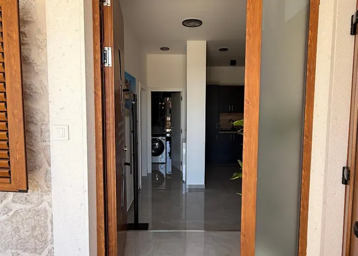 Batinica Διαμέρισμα *